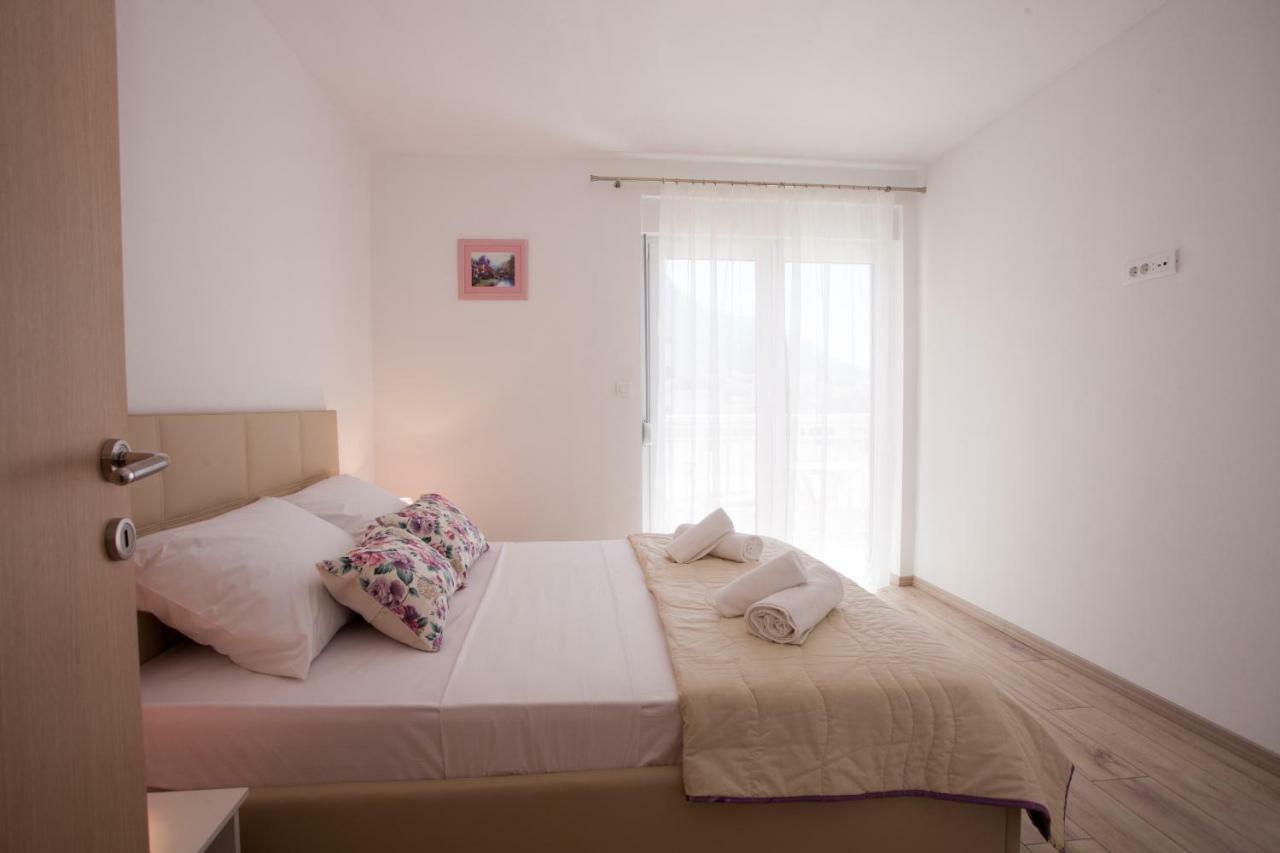 Apartments Mia 4&5 Baska Voda Ngoại thất bức ảnh