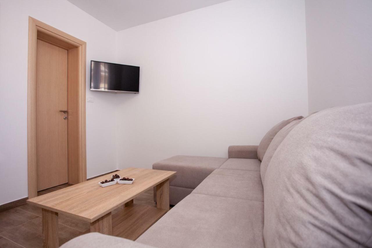 Apartments Mia 4&5 Baska Voda Ngoại thất bức ảnh